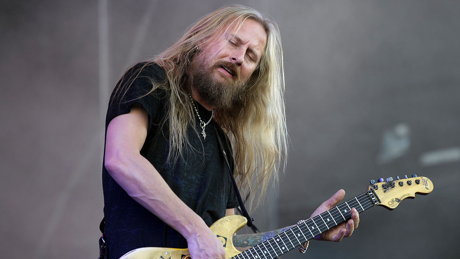 Alice in Chains guitarist Jerry Cantrell releases new solo music